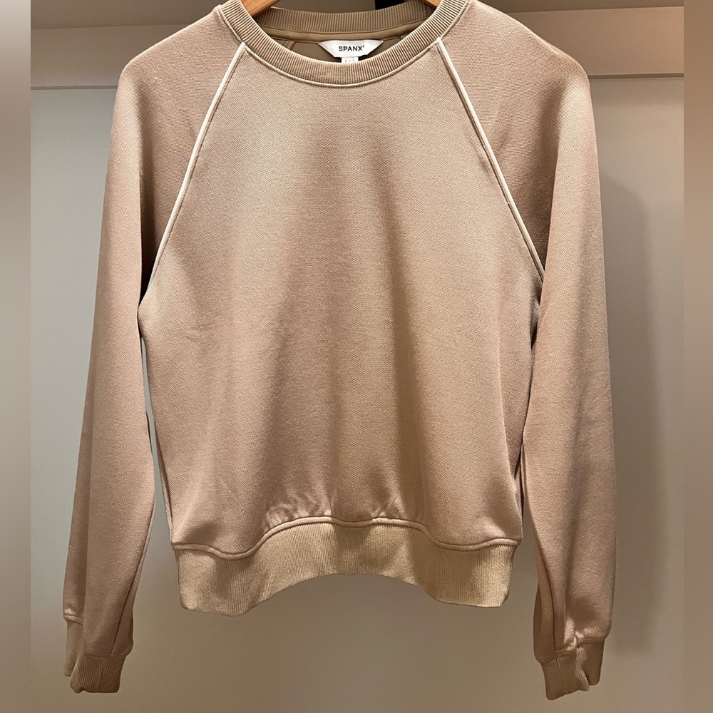 SPANX Women’s Long Sleeve Crewneck